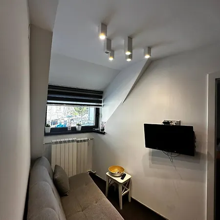 Konaci 25