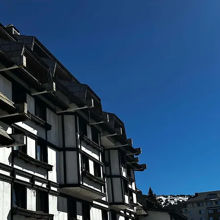 Appartement Konaci 25 *