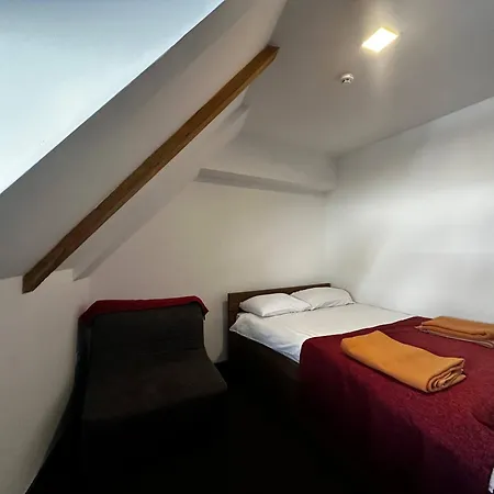 Konaci 25 Apartment
